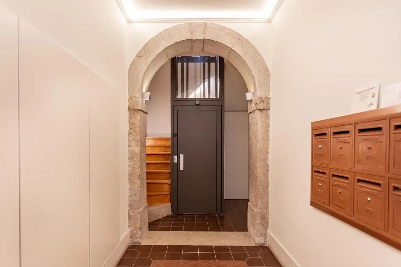 ליסבון Altido Elegant Bica Apartment In Historical Centre 0*,  פורטוגל